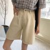 Ảnh của Quần Jean nữ cạp cao sắn gấu phong cách Hàn Quốc, quần short KABICO kiểu dáng thanh lịch C20