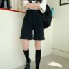 Ảnh của Quần short cạp cao sắn gấu kèm túi sau_mẫu đơn giản C23