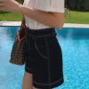 Picture of Quần Shorts Cạp Cao Ống Rộng_Phối Chỉ Nổi Bật_C25