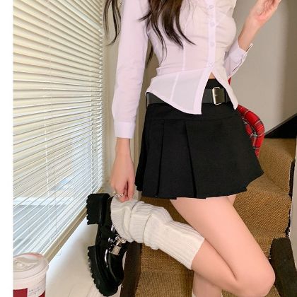 Ảnh của Chân váy xếp ly ngắn KABICO chân váy ngắn ôm eo dáng chữ a xòe lưng cao có quần trong có bán kèm thắt lưng V42