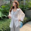Picture of Áo Sơ Mi Dài Khoác Ngoài Đi Biển Phong Cách Đơn Giản
